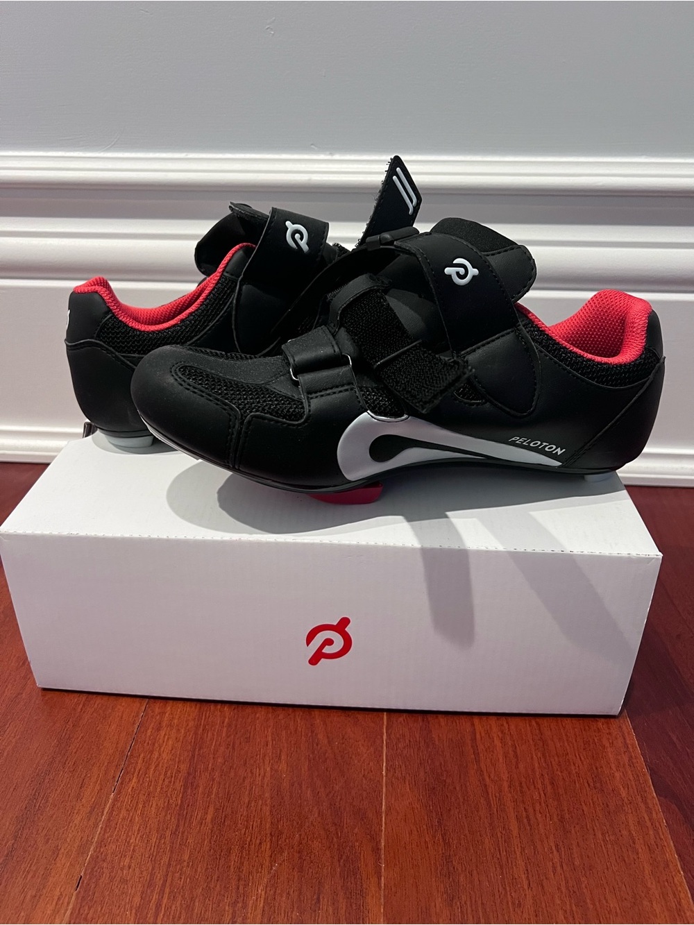 Peloton Original Indoor Cycling Shoes Size EU 39 US W 8 + Look Delta Cleats
